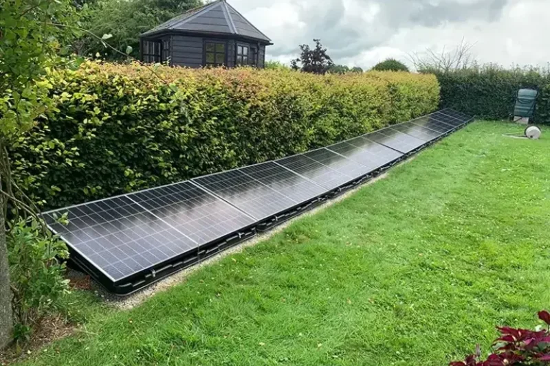 Ground-mounted solar system with battery backup in the Cotswolds